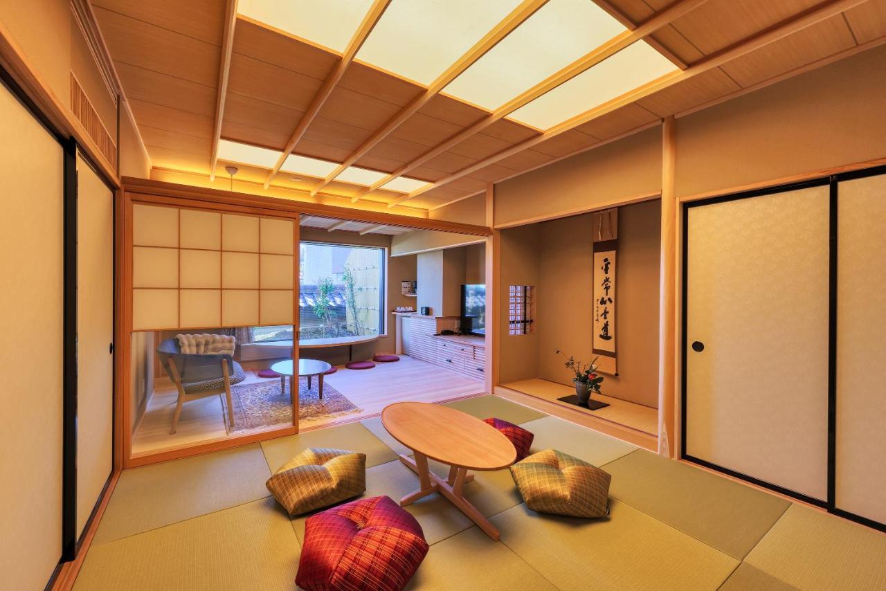Honjin Hiranoya Kachoan Hotel Takayama  Exterior photo