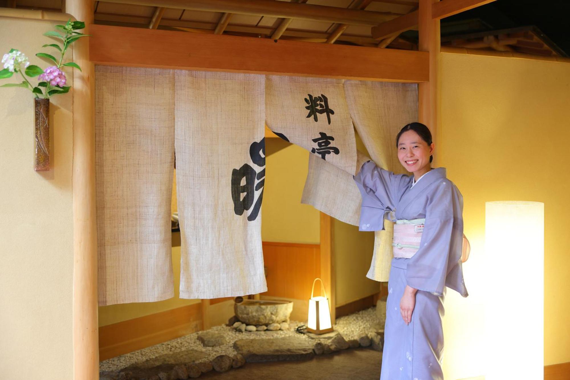 Honjin Hiranoya Kachoan Hotel Takayama  Exterior photo